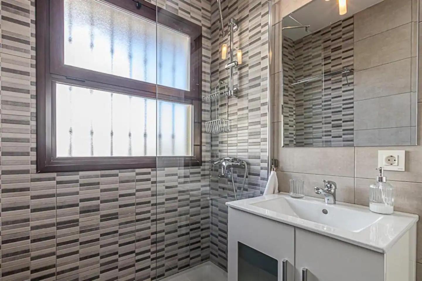 Encantador apartamento en primera línea de playa Benalmádena Exterior foto