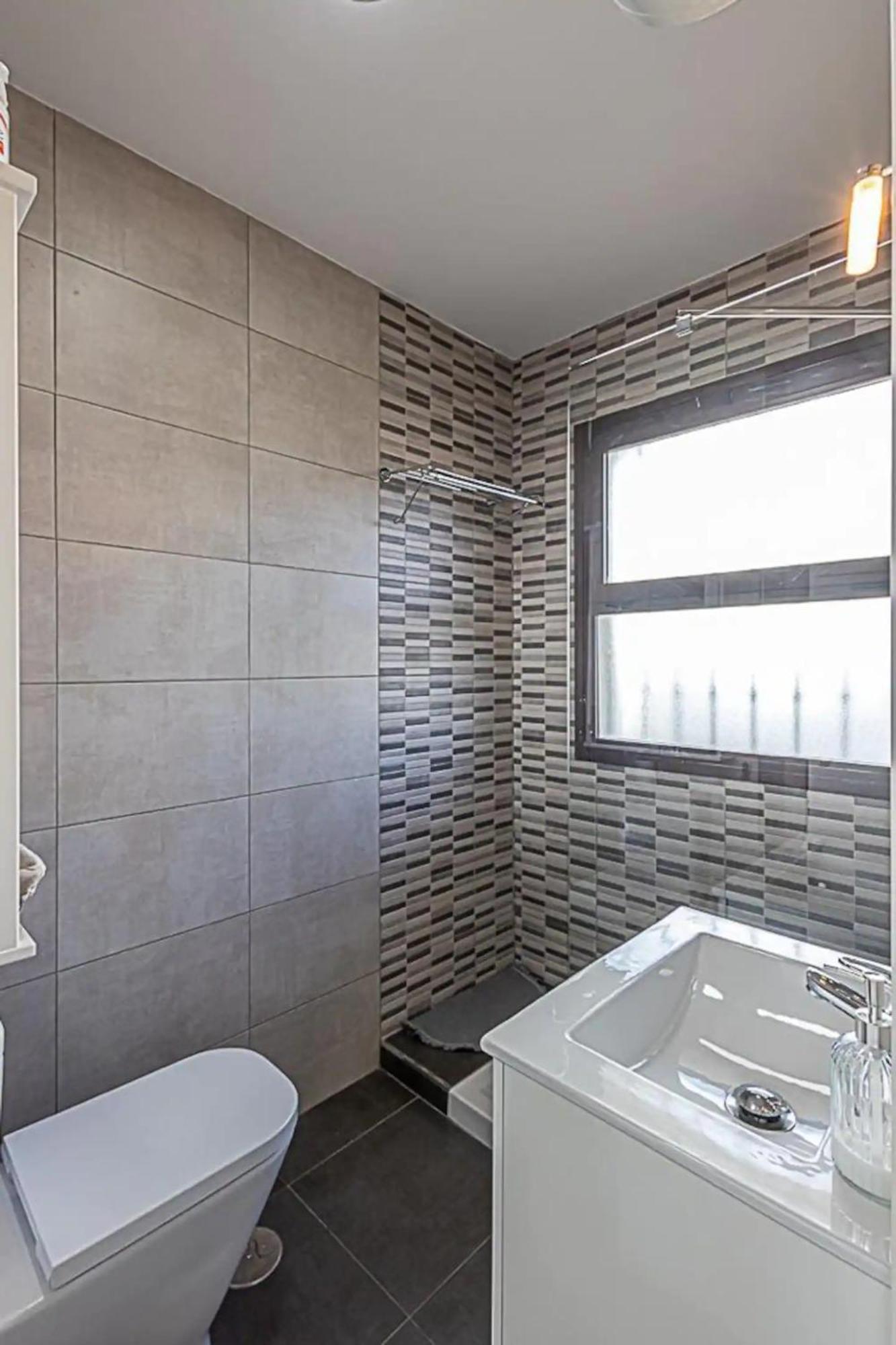 Encantador apartamento en primera línea de playa Benalmádena Exterior foto